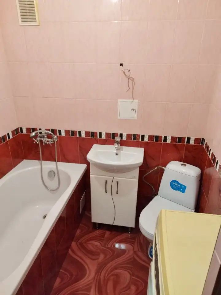 2х-комн. кв-ра г.Донецке, Кировский район, ул.Абакумова, 33,00 м², 2 эт.,, фотография 6
