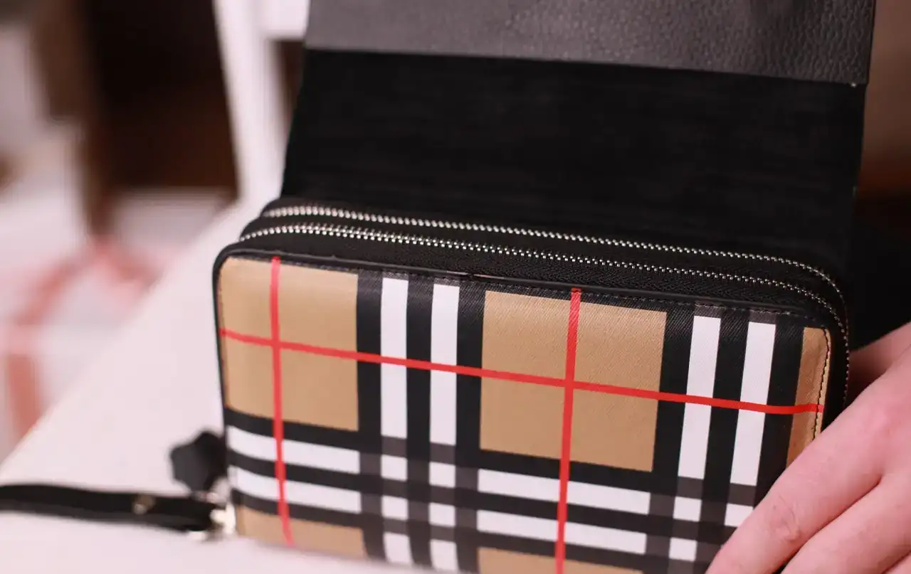 Мужская Барсетка Портмоне Burberry, фотография 5