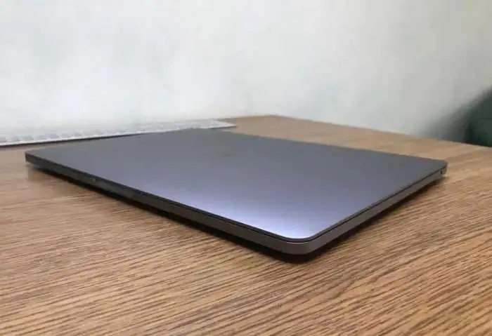 MacBook Pro 13