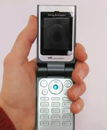 Sony Ericsson W380i оригинал,комплект, фотография 1