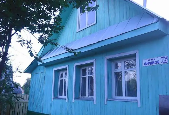 продать дом, Свердловская область В. Пышминский район поселок Кедровое улица Фрунзе 85 160,00 м2, фотография 1