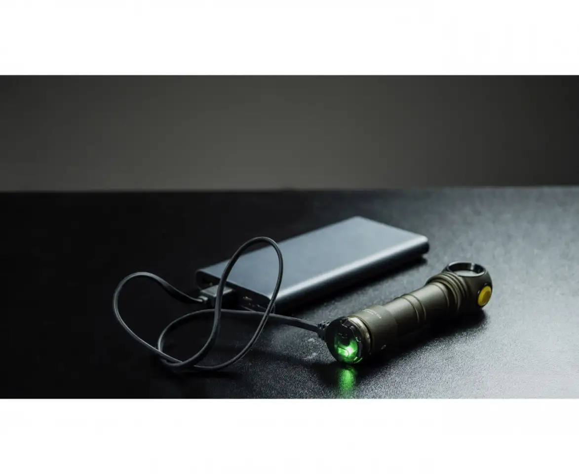 Налобный мультифонарь armytek wizard c2 pro olive white, фотография 5