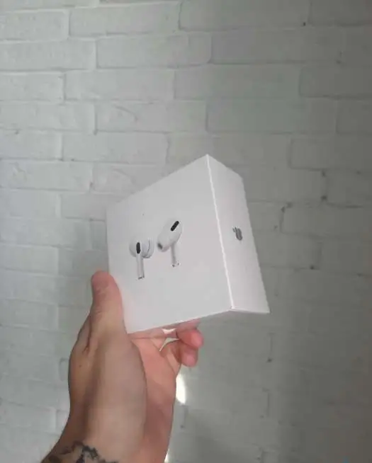 AirPods Pro, фотография 2