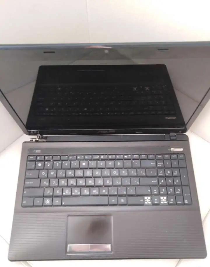 Asus x53u ноутбук рабочая нижняя часть в сборе., фотография 4