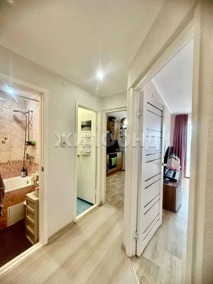 Продается 1-комн. квартира 32 кв.м., фотография 3