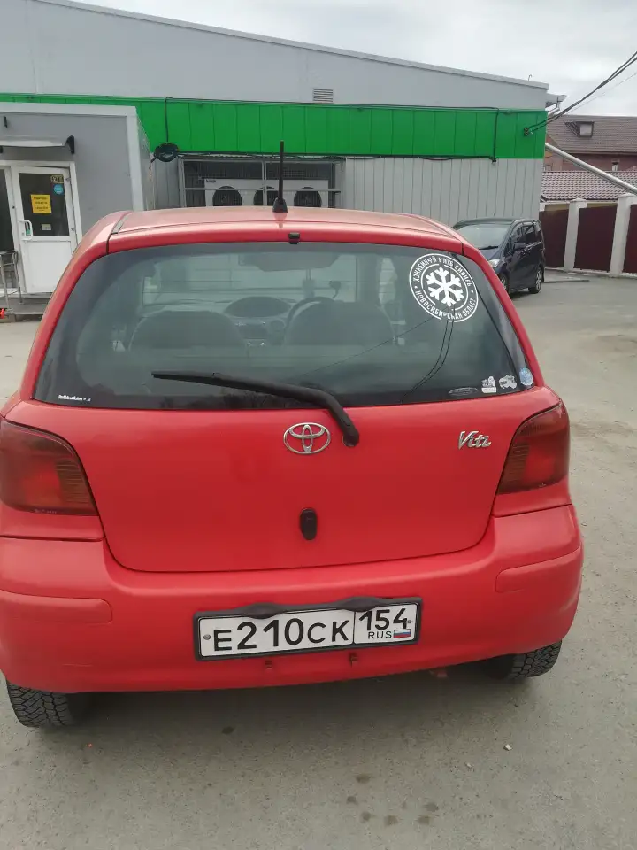 Продам авто Toyota Vitz, фотография 5