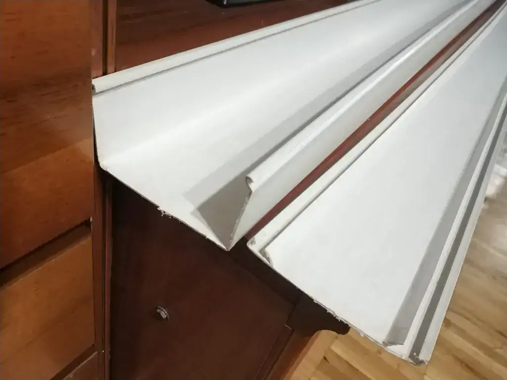 Табло 30x10 см ВЫХОД пластик Можно заменить на иной текст, фотография 2