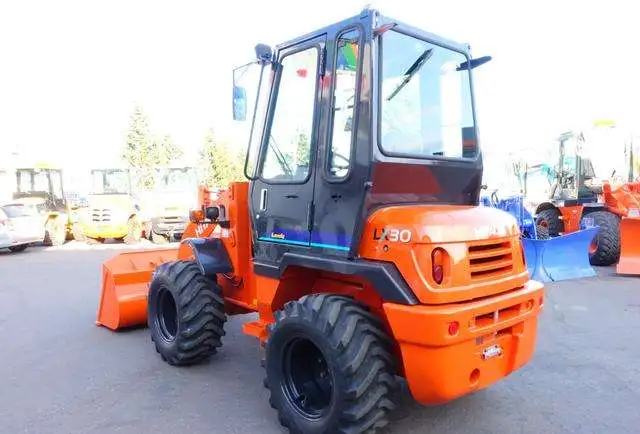 продажа автомобилей, фотография 2