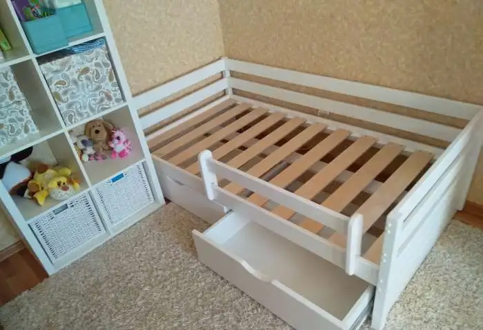 Кровать детская 