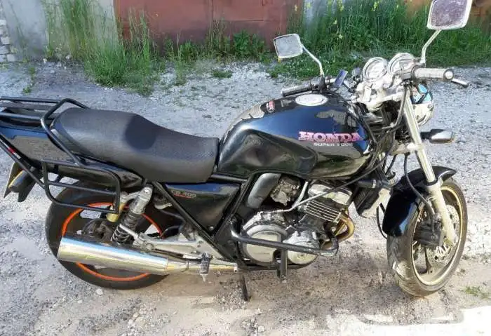 Продаю мотоцикл Honda CB400SF, 1996 г.в., черного цвета, 45 л.с., фотография 9