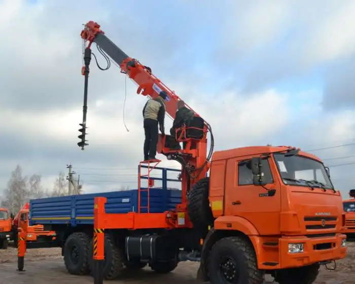 Бортовой Камаз 43118 с манипулятором КМУ Kanglim KS2056H с гарантией, фотография 3