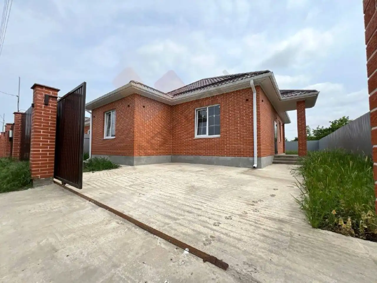 Продам дом 115,00 м2, Прикубанский округ, Медовая ул (кубанская нива ст), фотография 1