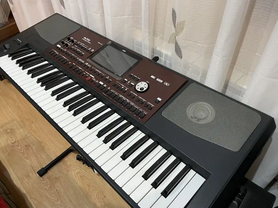 Синтезатор Korg Pa700 не рабочий, фотография 6