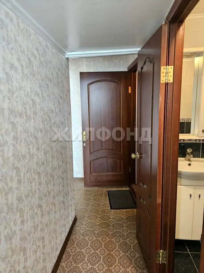Продается 3-комн. квартира 49.7 кв.м., фотография 10