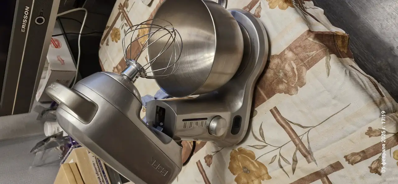 Планетарный миксер Bork E800, фотография 2