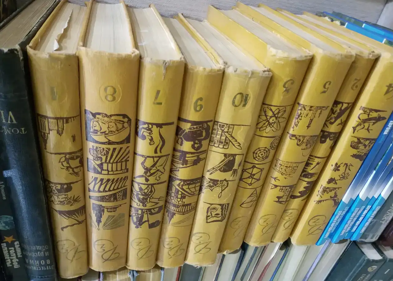 Жизнь растений 6 томов всего 7 книг Федоров Тахтаджян  Полный комплект Состояние очень хорошее, фотография 10