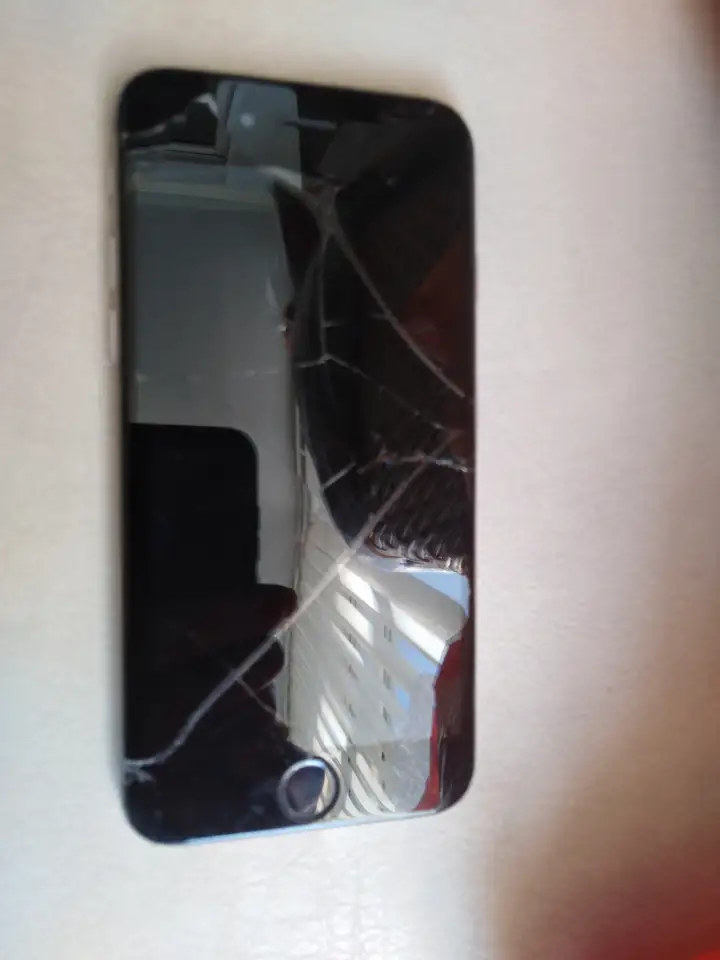 iPhone 6S, 32 ГБ, фотография 6