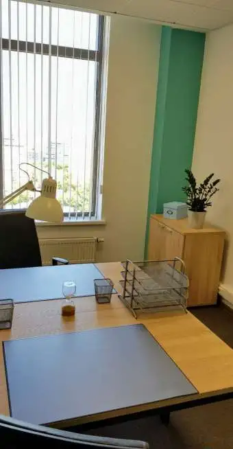 Компания сдает в аренду офис в БЦ Голден Гейт., фотография 1