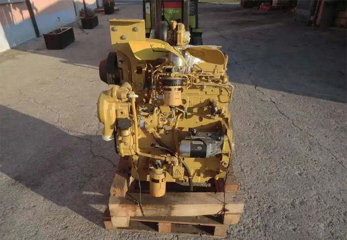 CAT запчасти Caterpillar 3054 двигатель, фотография 4