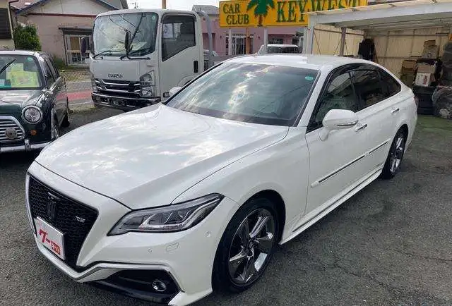 Продажа автомобилей Toyota Crown, фотография 1