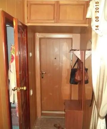 Продaм 4-х комнaтную квaртиру, 4 эт., Кaховскaя 2, фотография 1