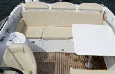 КАТЕР BENETEAU 650 CABRIO, фотография 2
