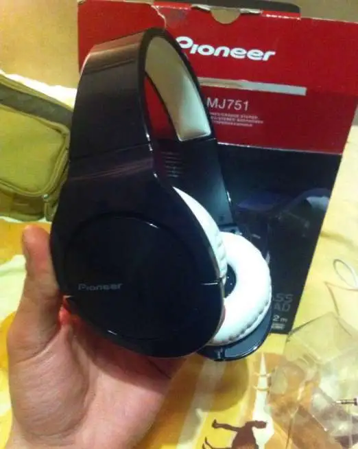 Наушники Pioneer SE-MJ751, фотография 2