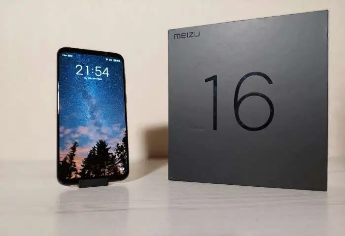 Смартфон Meizu 16, фотография 1
