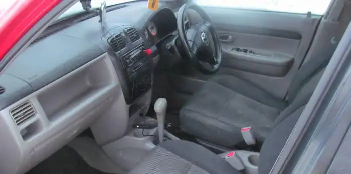 Продаю авто Mazda Demio, фотография 4