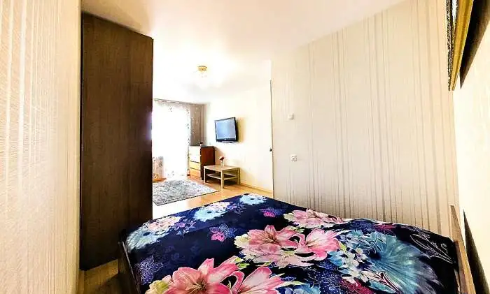 Фурманова 123 посуточно и на часы, фотография 1