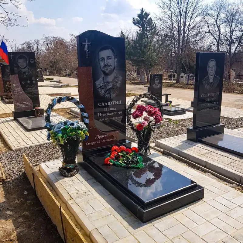 ПАМЯТНИКИ НА МОГИЛУ, фотография 4