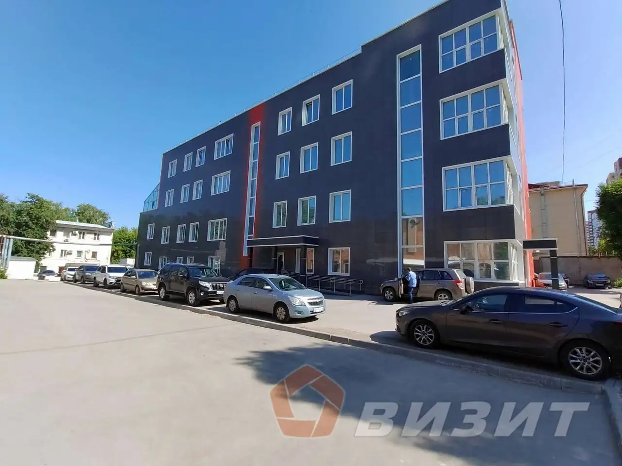 Продам коммерческую недвижимость 900,00 м2, Октябрьский, Скляренко улица, 18, фотография 1