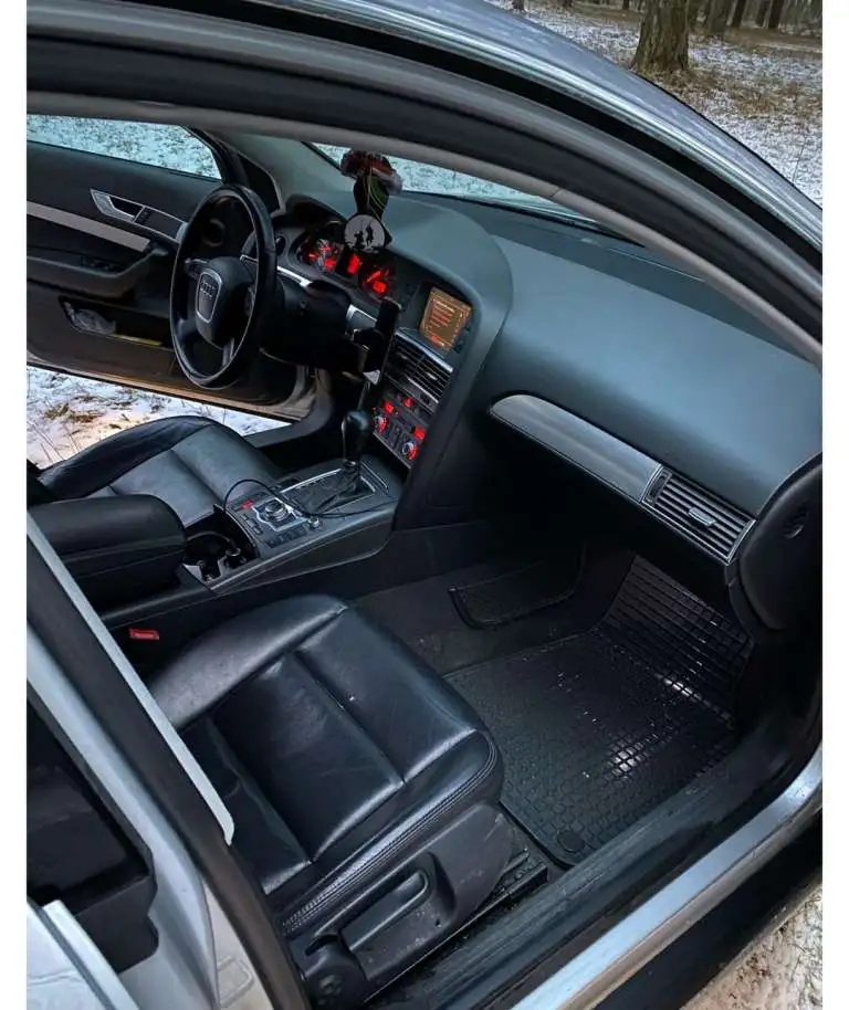 Продажа Audi A6 C6, 2005 г., 2.4 л, бензин, седан 212 205 км Чистокровный, немецкий зверь 7 050 $, фотография 5