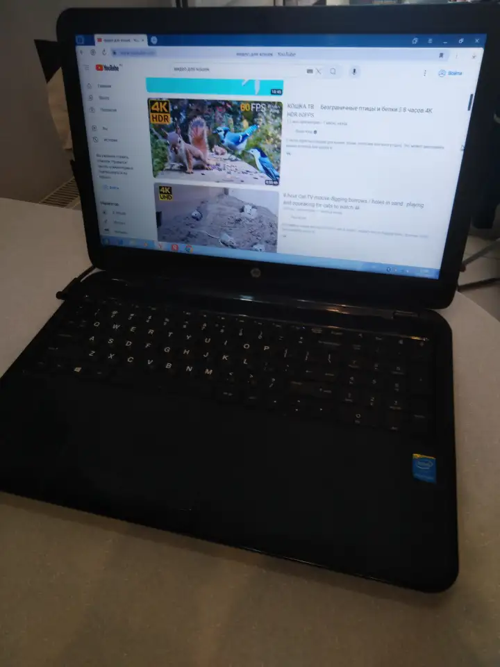 HP 15-r105ne ноутбук 4 ядра intel, фотография 5