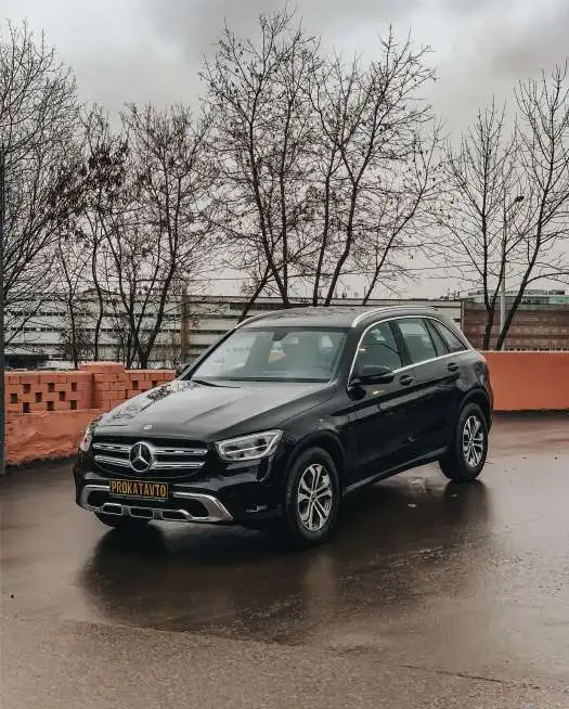 прокат авто Mercedez-Benz GLC220, фотография 4