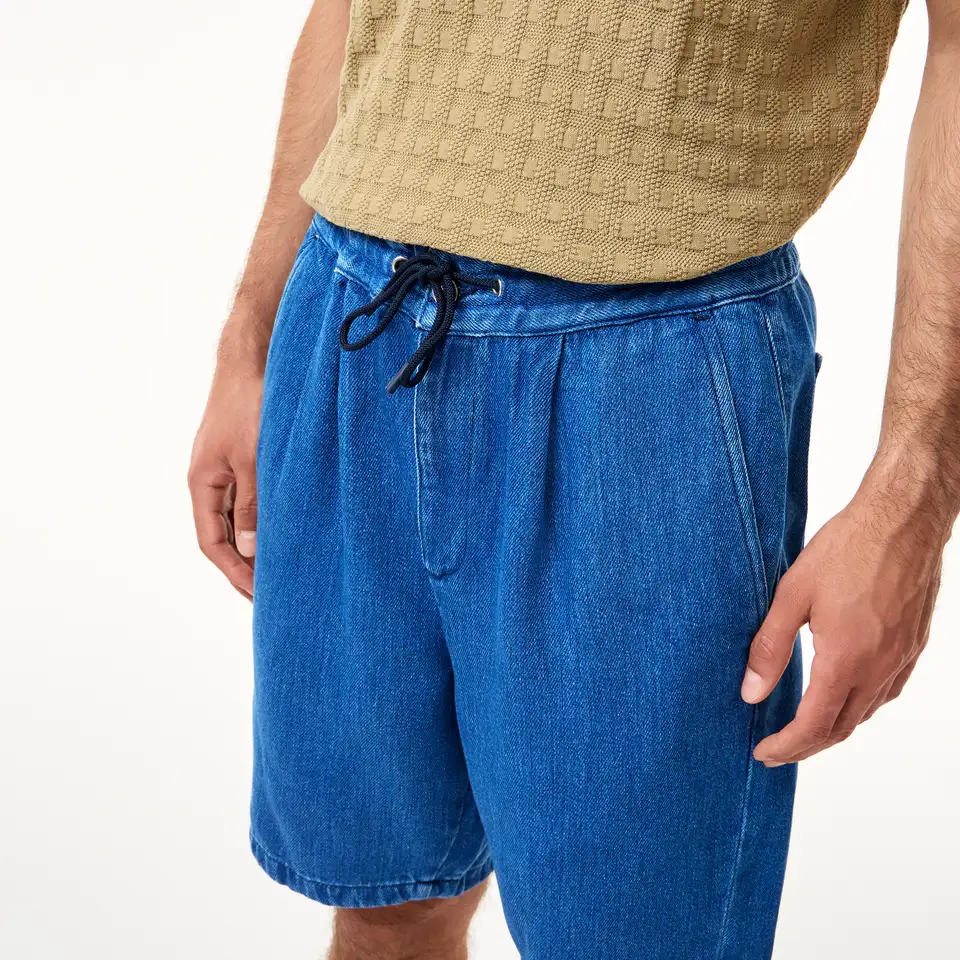 Мужские лёгкие шорты lacoste, фотография 4