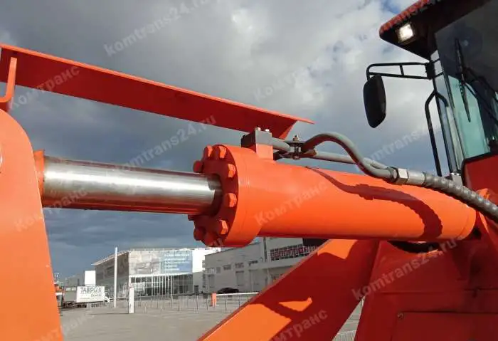 фронтальный погрузчик EL7 RL30W, фотография 7
