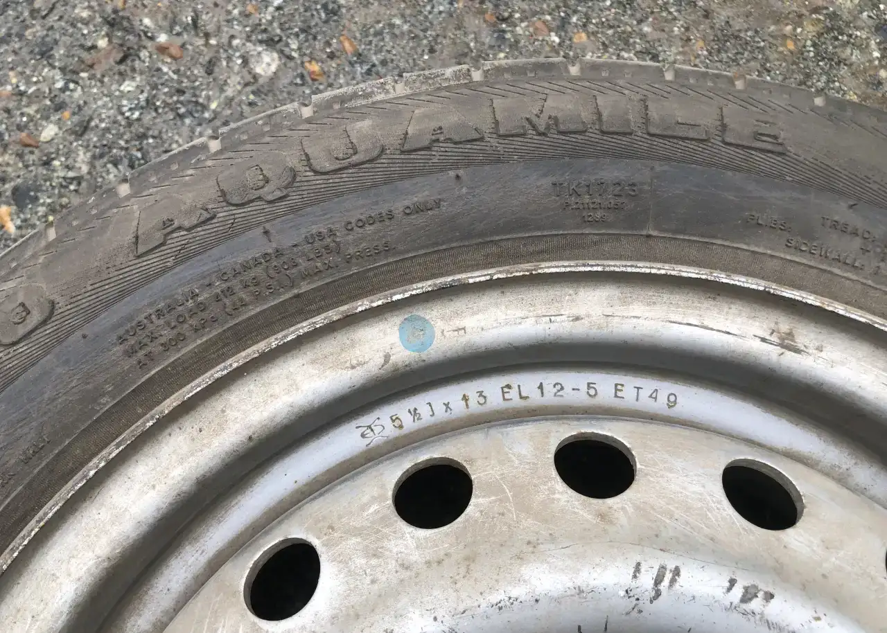 Колесо б/у 5.5xR13 4x100 ET49 DIA56.6 Pirelli P400 Aquamile P 165/65 R13 77T, фотография 6