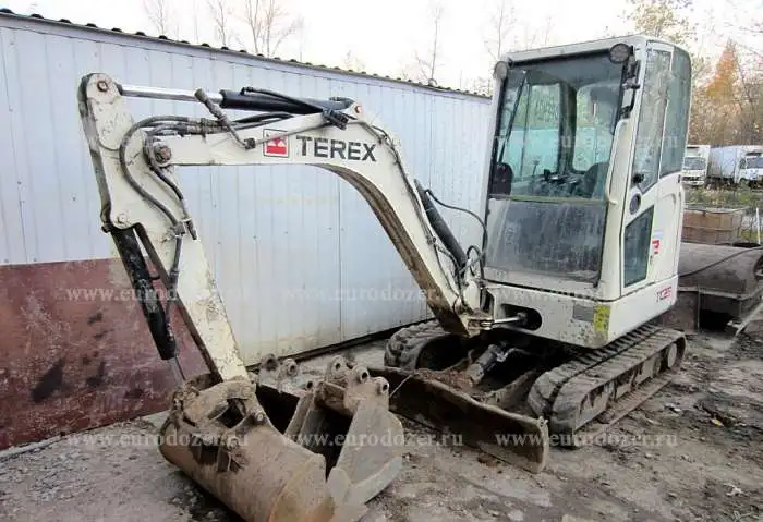 Миниэкскаватор на гусеничном ходу TEREX TC25, фотография 4