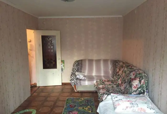 Продам квартира, Крылова 14А, 4 эт., Горьковская м., Крылова 14А, фотография 2
