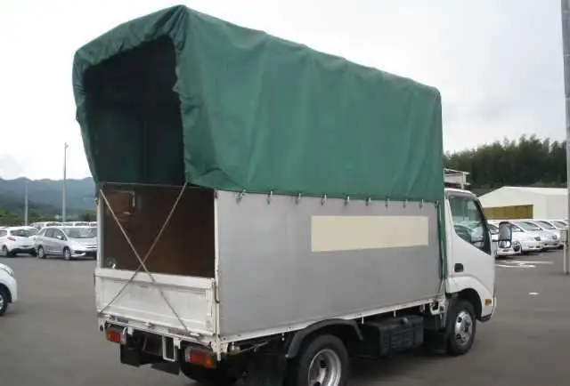 Hino  Dutoro тентованный фургон грузовик, фотография 5