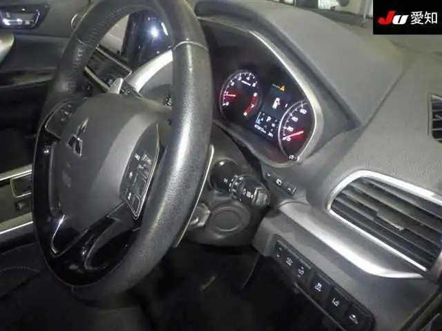 Кроссовер турбо Mitsubishi Eclipse Cross кузов GK1W модификация Turbo G гв 2018, фотография 5