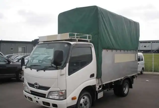 Hino  Dutoro тентованный фургон грузовик, фотография 1