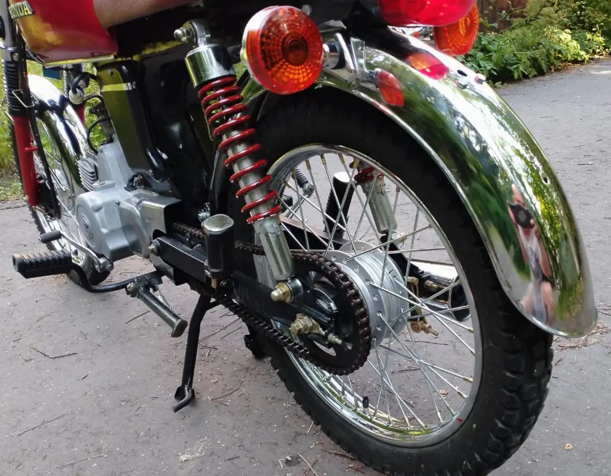 АльфаHonda CD-50s Cafe Racer, фотография 3