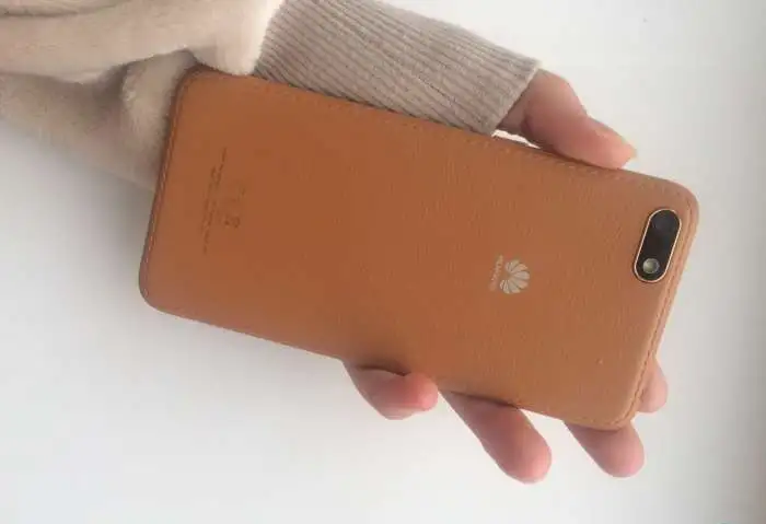 Продажа Хуавей 5S  НОВЫЙ БАТАРЕЯ В НОРМЕ НЕ РАЗБИТЫЙ МЕНЬШЕ МЕСЯЦА НАЗАД БЫЛ ПОДАРЕН. Продам за 5500 рублей., фотография 5
