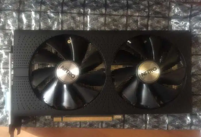 Срочно ! Продам новые 3 видеокарты RX-470 RADEON , SAPFIR, 2 шт.8гб и 1 шт.- 4 Гб, фотография 2
