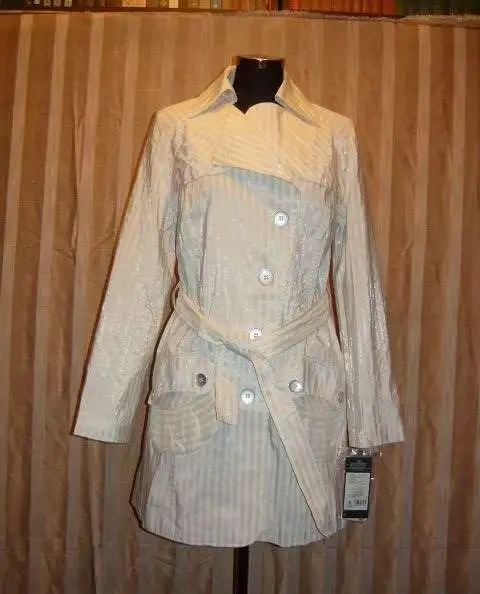 Плащ женский 