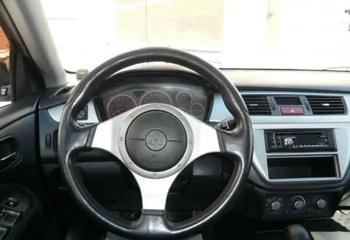 Mitsubishi Lancer 2006г.в., фотография 2