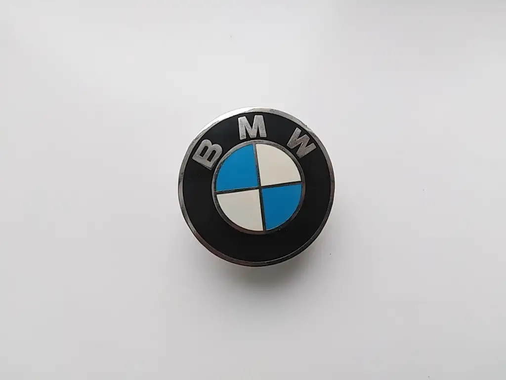 Эмблема шильдик BMW, фотография 1