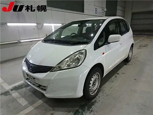 Хэтчбек Honda Fit кузов GE7 модификация 13G, фотография 1